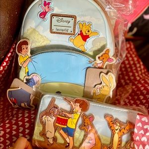 New in plastic! Winnie the Pooh Loungefly set